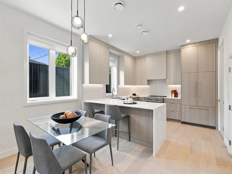 1-3183 Graveley Street, Vancouver, BC, V5K 3K7 - 11