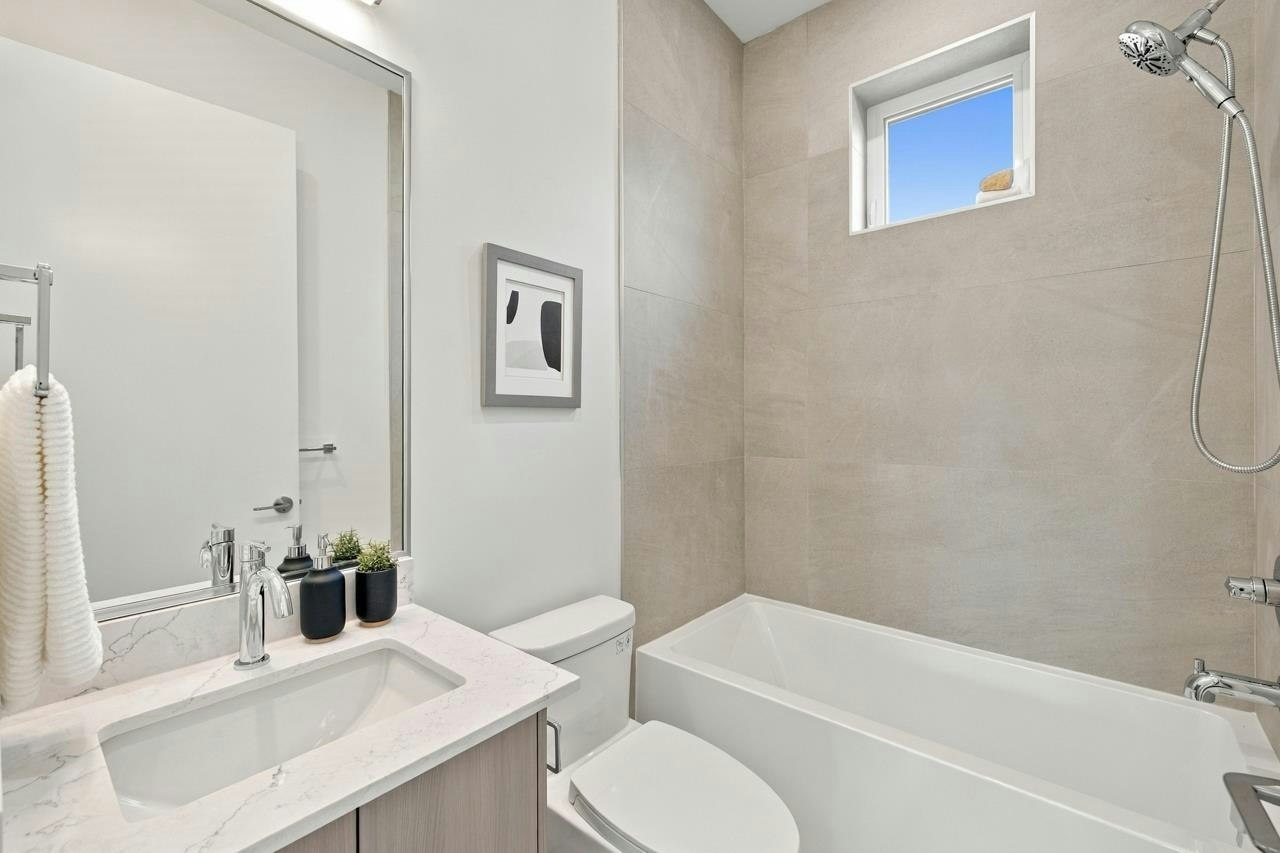 1-3183 Graveley Street, Vancouver, BC, V5K 3K7 - 28