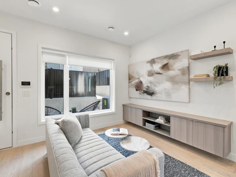 1-3183 Graveley Street, Vancouver, BC, V5K 3K7 - 10