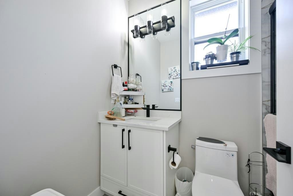 33979 Walnut Avenue, Abbotsford, BC, V2S 3Z1 - 25