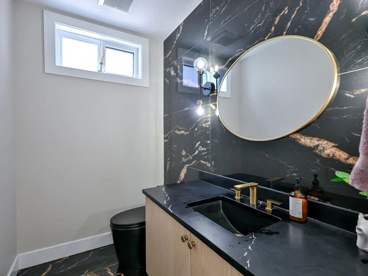 33979 Walnut Avenue, Abbotsford, BC, V2S 3Z1 - 16