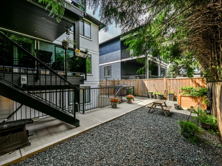 33979 Walnut Avenue, Abbotsford, BC, V2S 3Z1 - 26