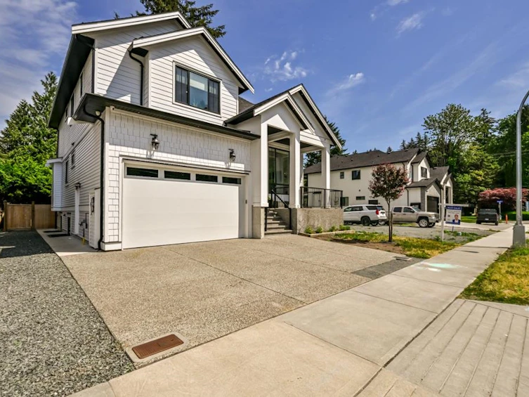 33979 Walnut Avenue, Abbotsford, BC, V2S 3Z1 - 2