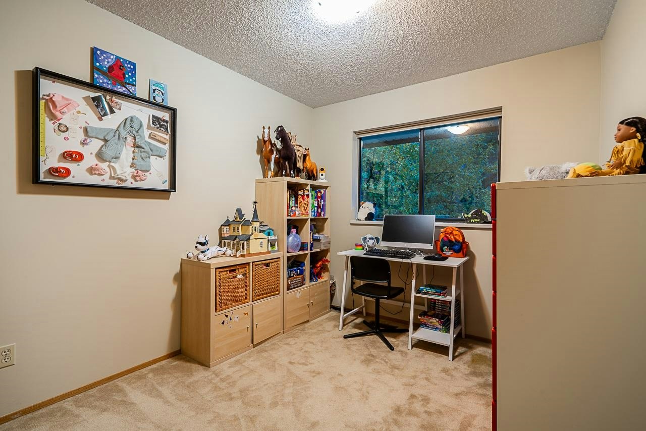 949 Lynwood Avenue, Port Coquitlam, BC, V3B 6J7 - 15