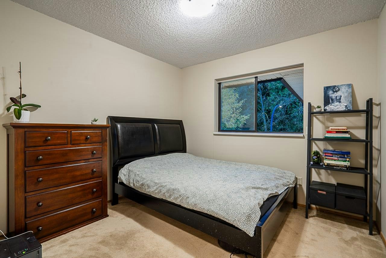 949 Lynwood Avenue, Port Coquitlam, BC, V3B 6J7 - 14