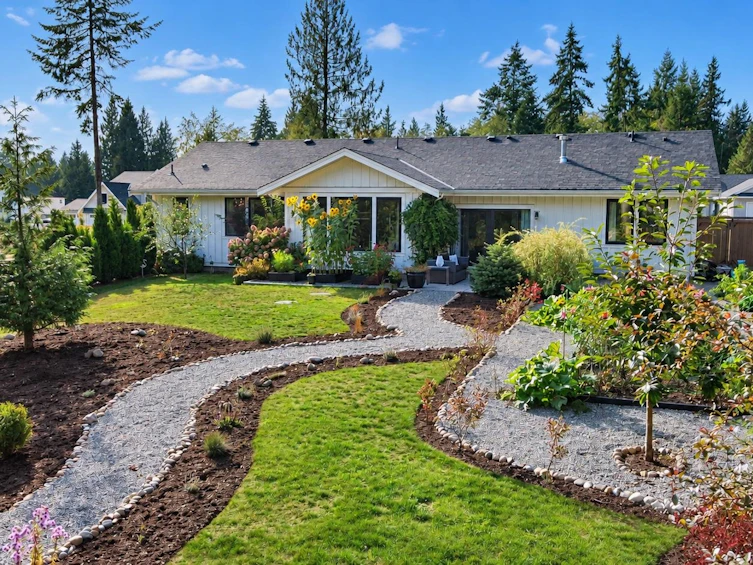 420 Solaz Place, Gibsons, BC, V0N 1V5 - 38