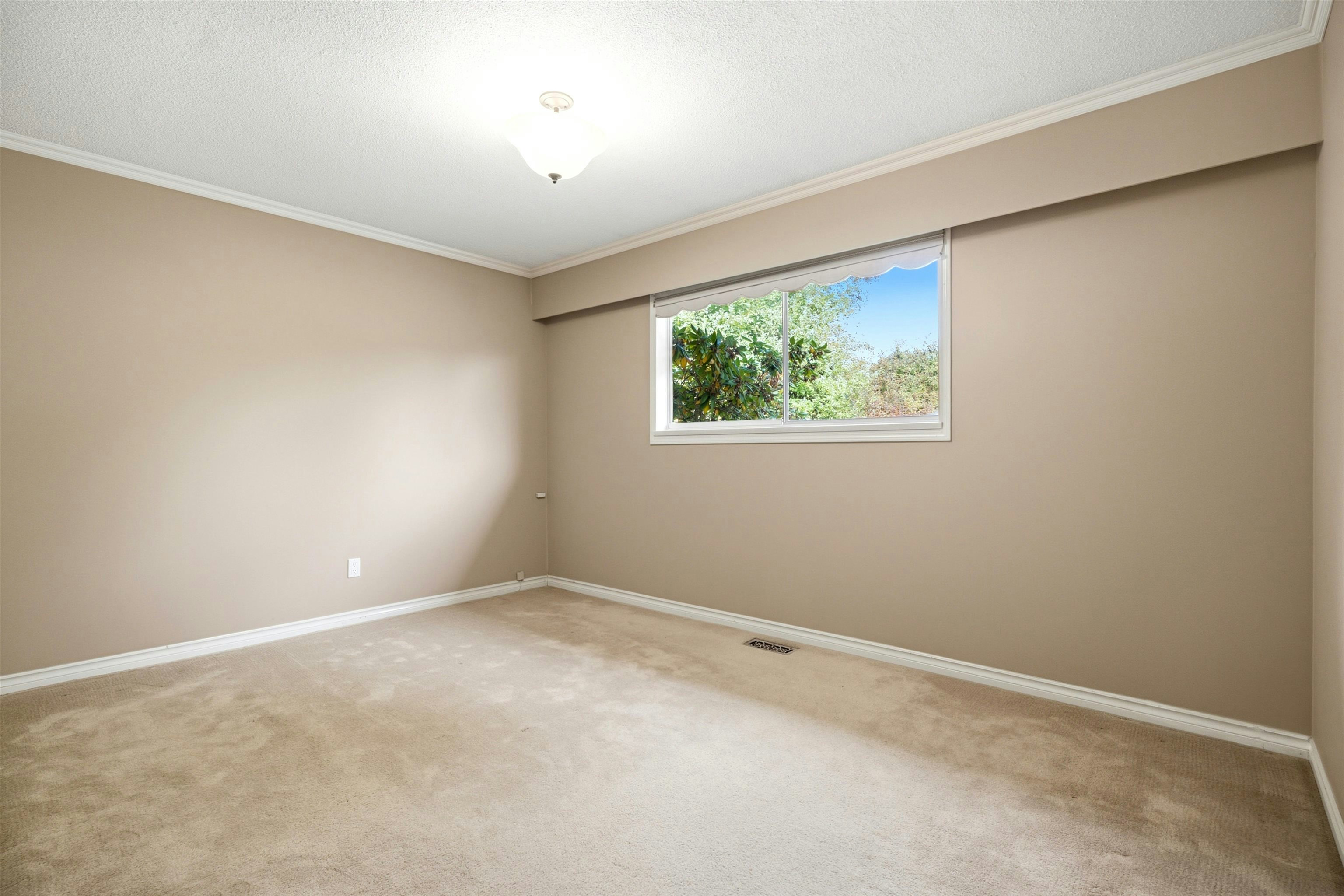 26981 28b Avenue, Langley, BC, V4W 3A5 - 16