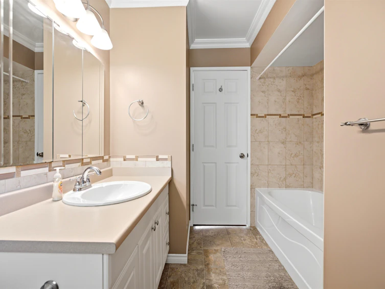 26981 28b Avenue, Langley, BC, V4W 3A5 - 24