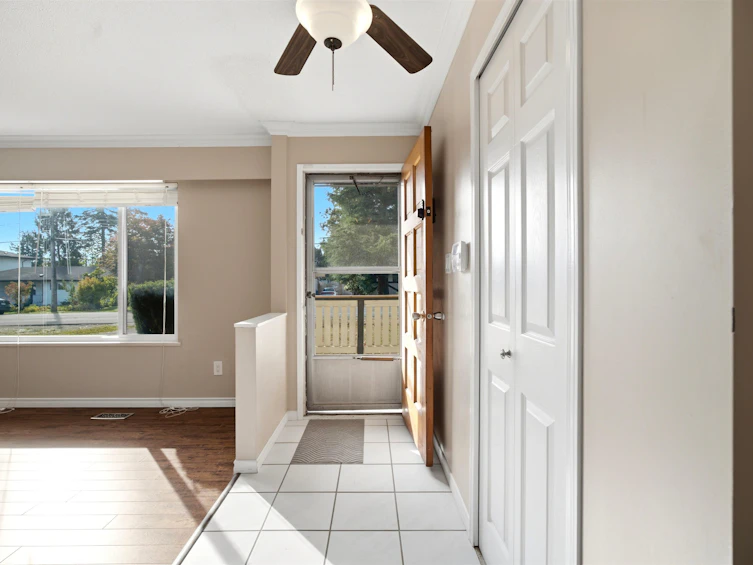 26981 28b Avenue, Langley, BC, V4W 3A5 - 4
