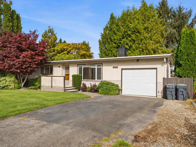 26981 28b Avenue, Langley, BC, V4W 3A5