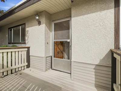 26981 28b Avenue - 3