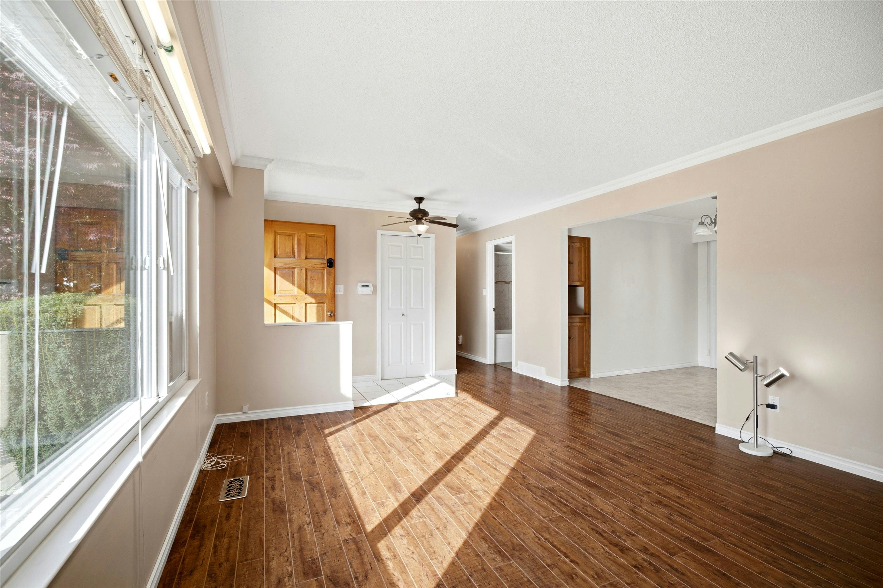26981 28b Avenue - 5