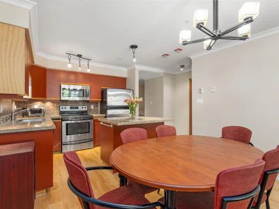 206-3212 Blueberry Drive - 3
