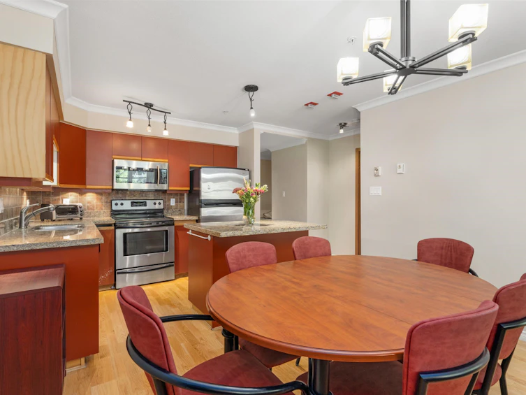 206-3212 Blueberry Drive, Whistler, BC, V8E 0T5 - 3