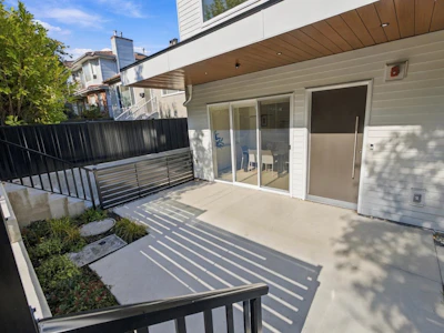1-3185 Graveley Street - 4
