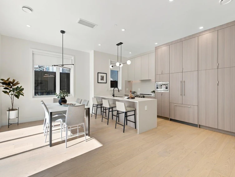 1-3185 Graveley Street, Vancouver, BC, V5K 3K7 - 12