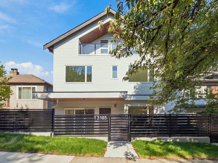 1-3185 Graveley Street, Vancouver, BC, V5K 3K7 - 2