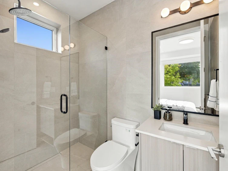 1-3185 Graveley Street, Vancouver, BC, V5K 3K7 - 22