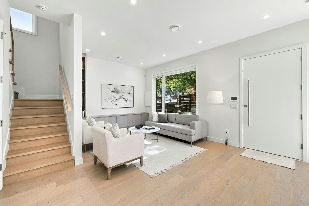 1-3185 Graveley Street, Vancouver, BC, V5K 3K7 - 6
