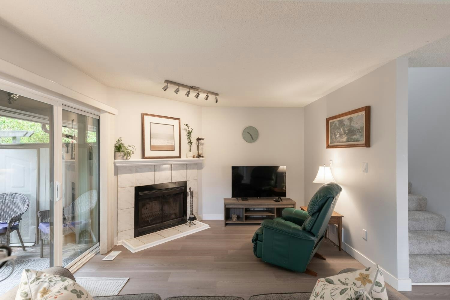 1174 Inlet Street - 3