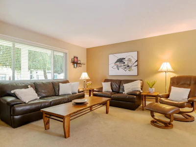 5930 135 Street - 4