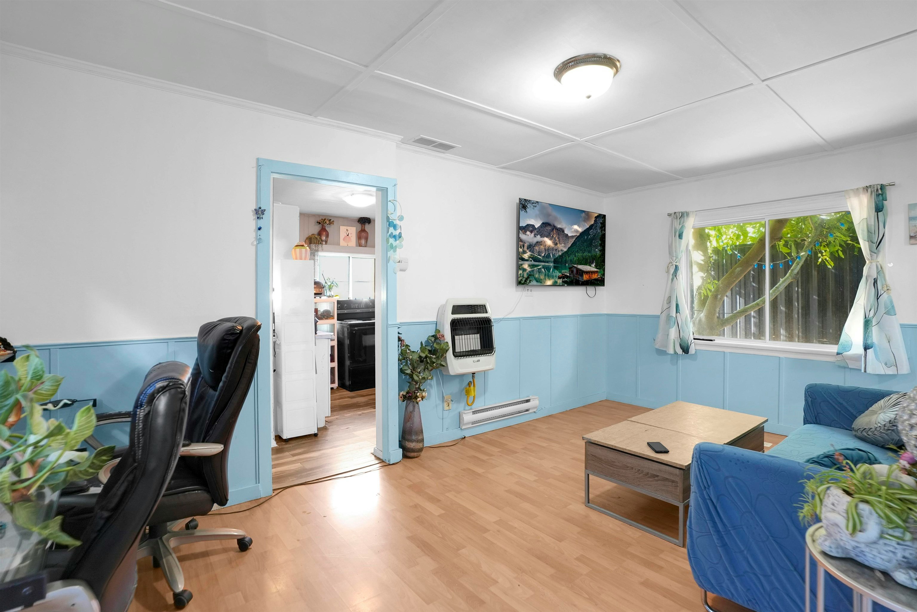 942 Lee Street, Surrey, BC, V4B 4N8 - 4