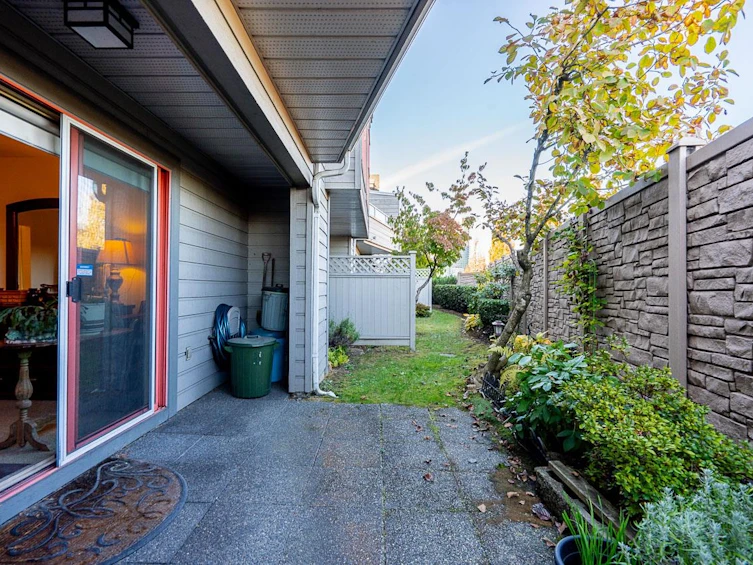 33-323 Governors Court, New Westminster, BC, V3L 5S6 - 31