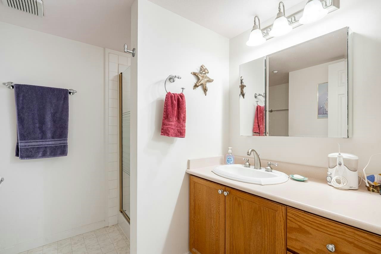 33-323 Governors Court, New Westminster, BC, V3L 5S6 - 23