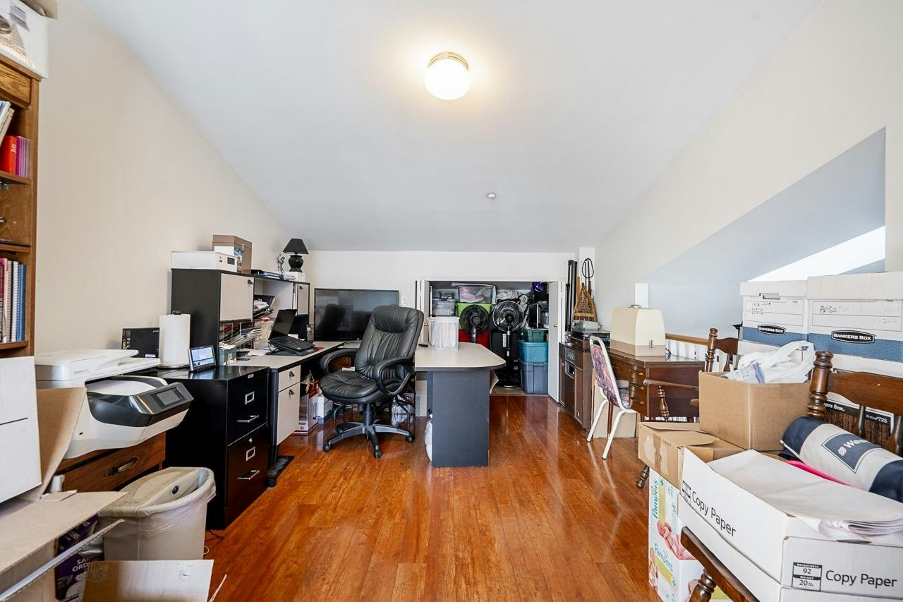 33-323 Governors Court, New Westminster, BC, V3L 5S6 - 25