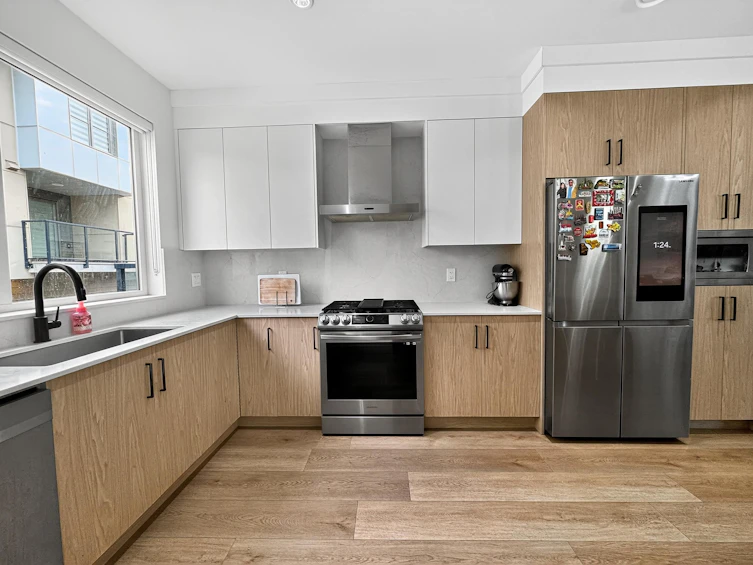 30-12585 104a Avenue, Surrey, BC, V3V 0G7 - 5