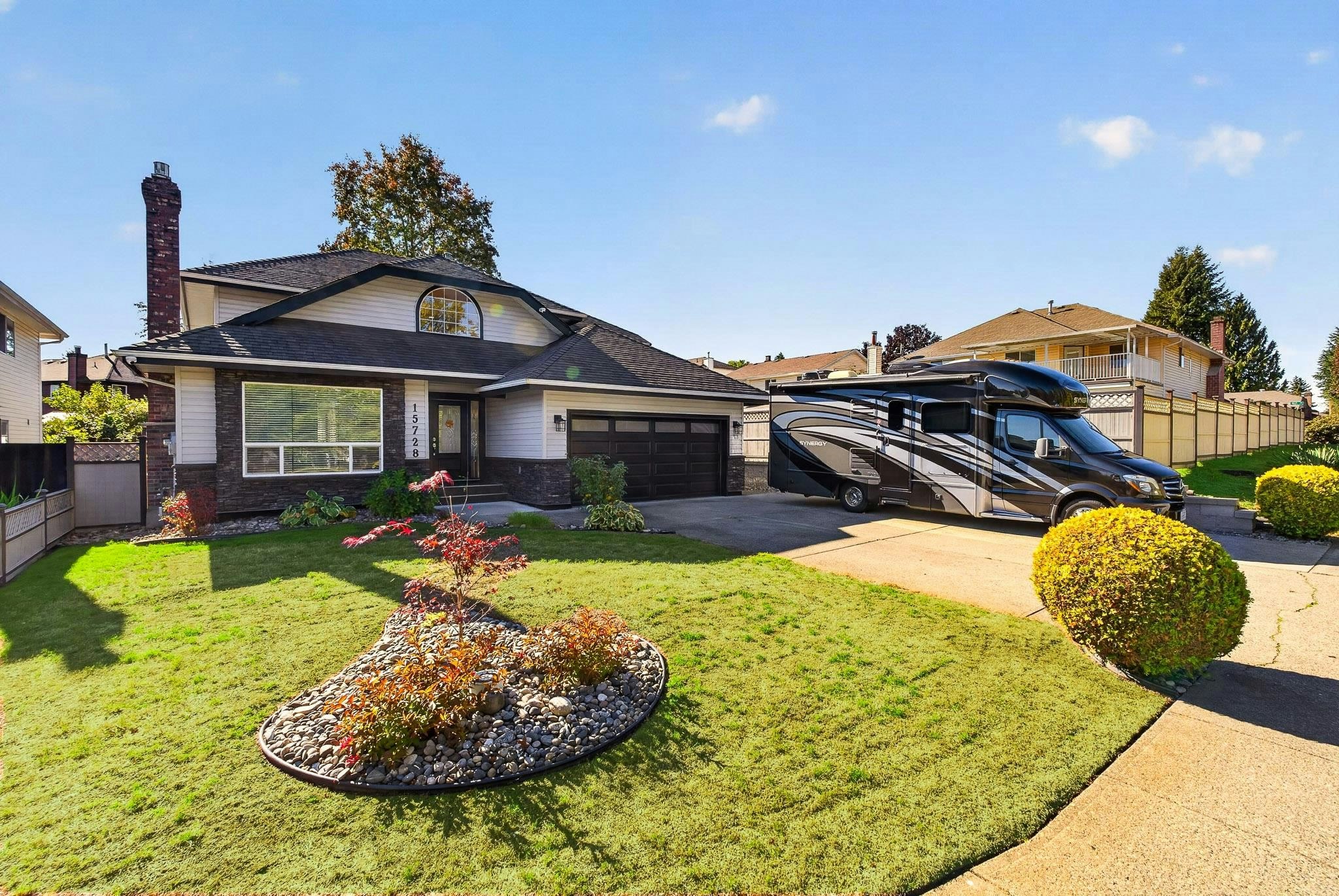 15728 90 Avenue - 2