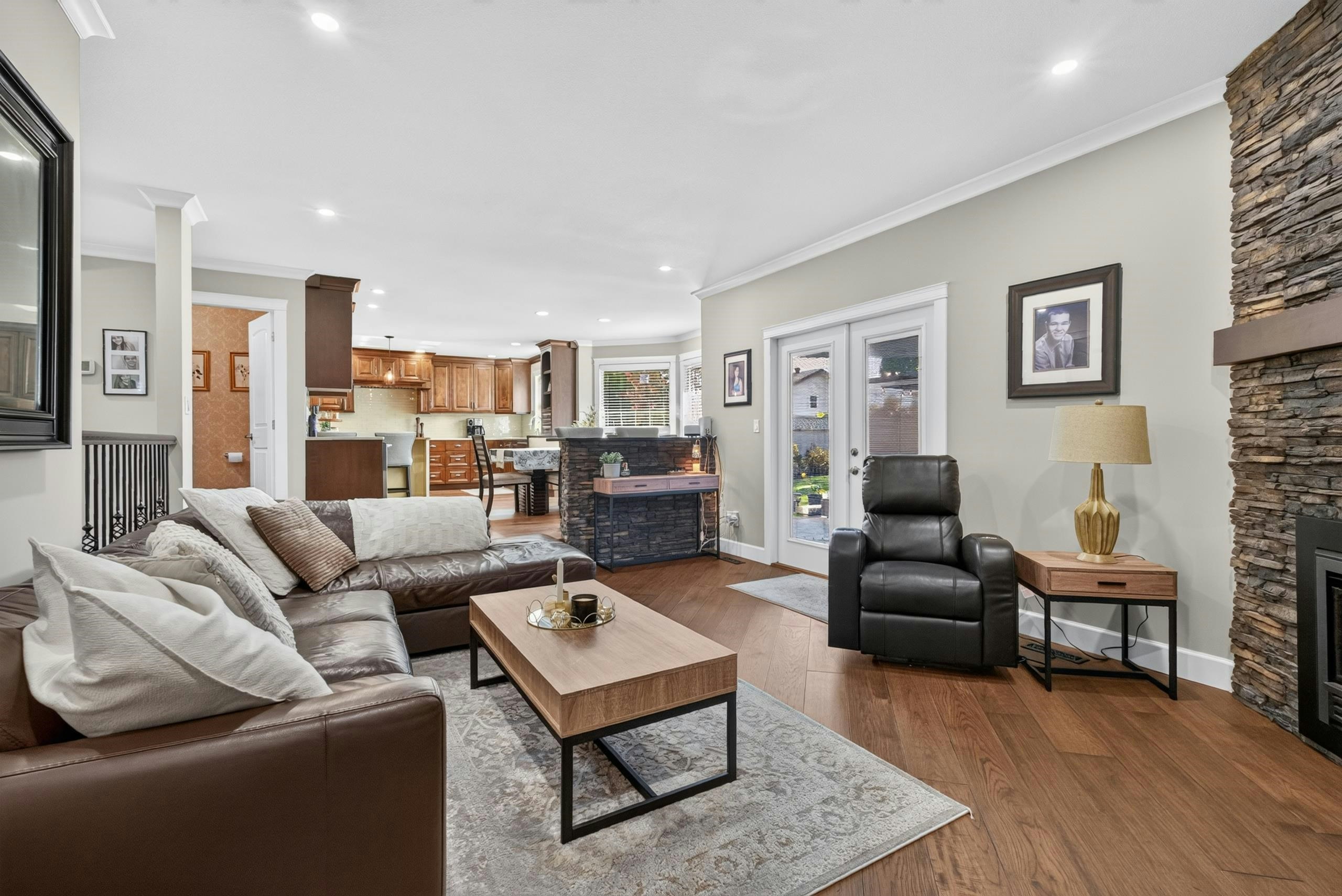 15728 90 Avenue, Surrey, BC, V4N 2Y6 - 16