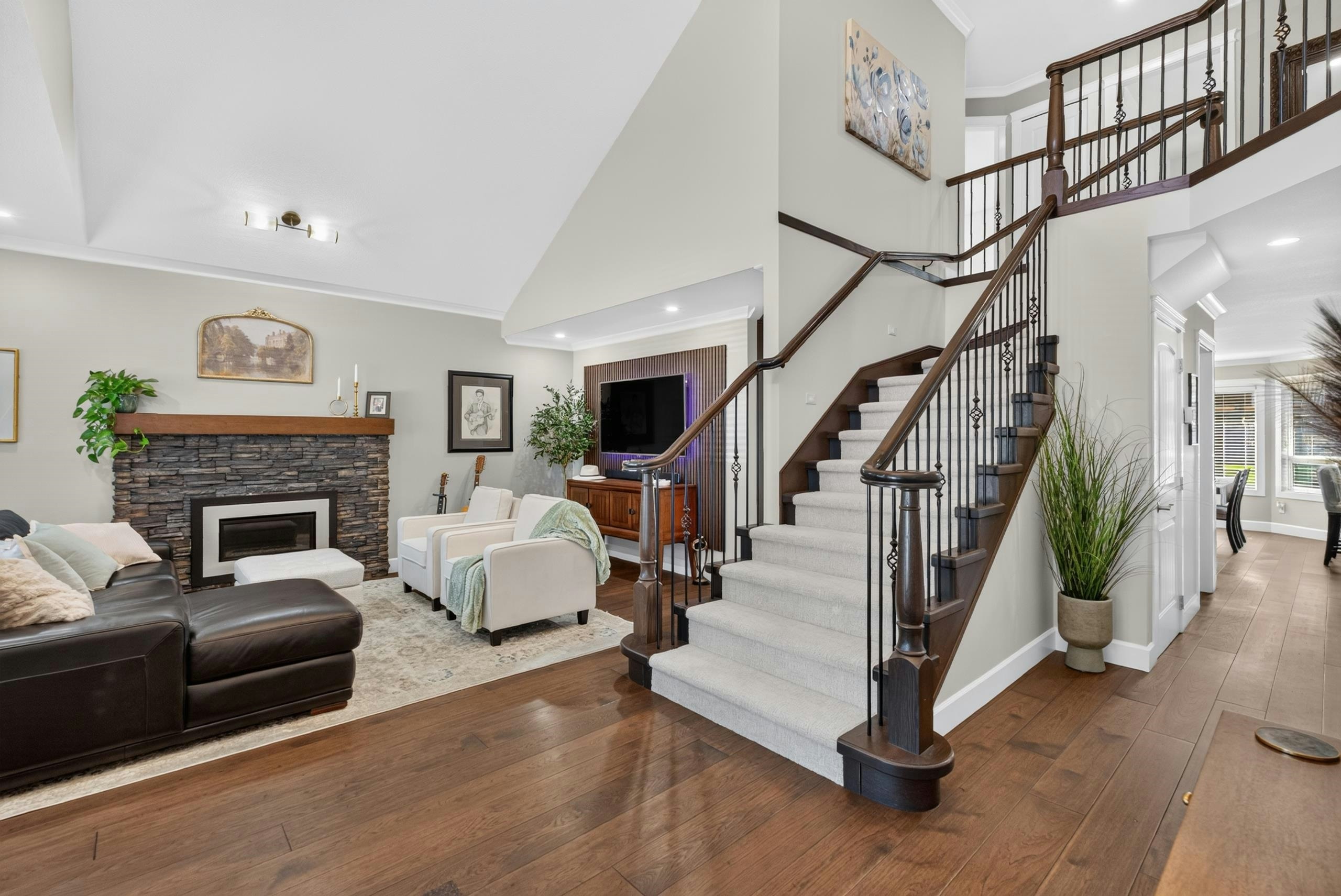 15728 90 Avenue - 4