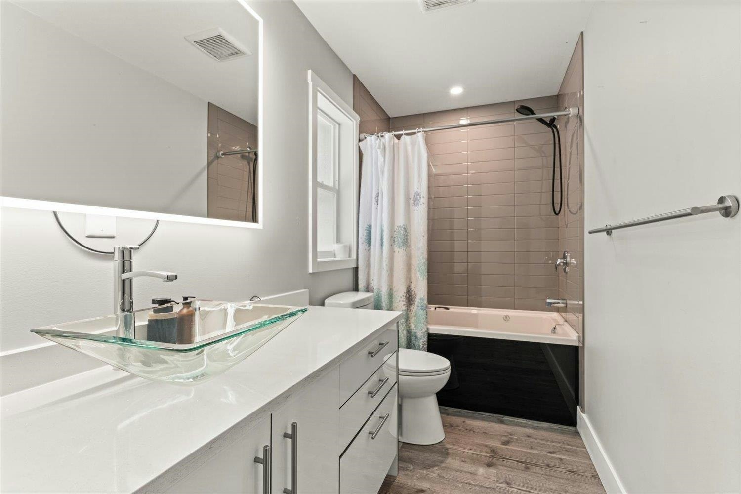41501 Old Yale Road, Abbotsford, BC, V3G 2T1 - 31
