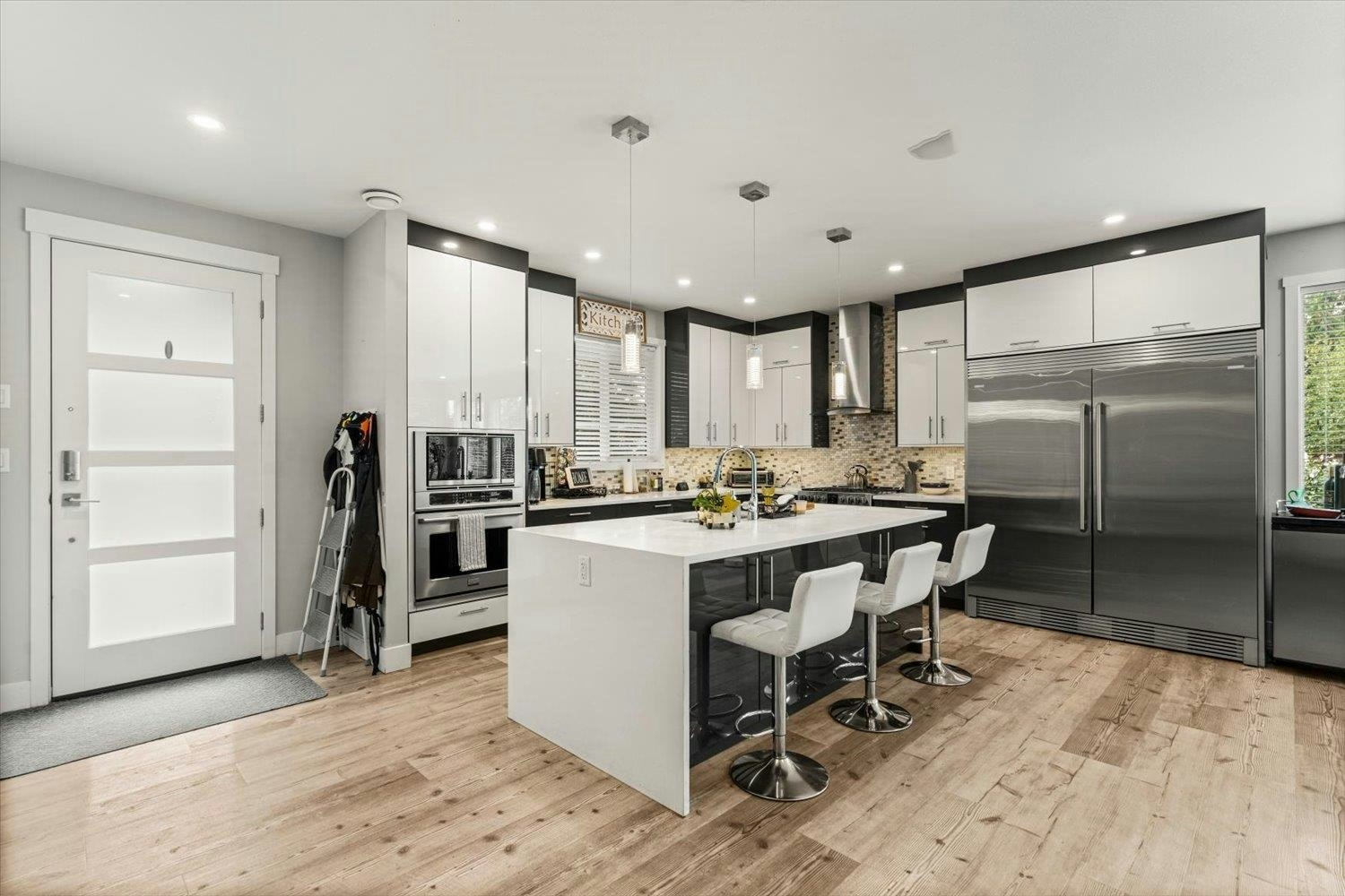 41501 Old Yale Road, Abbotsford, BC, V3G 2T1 - 12