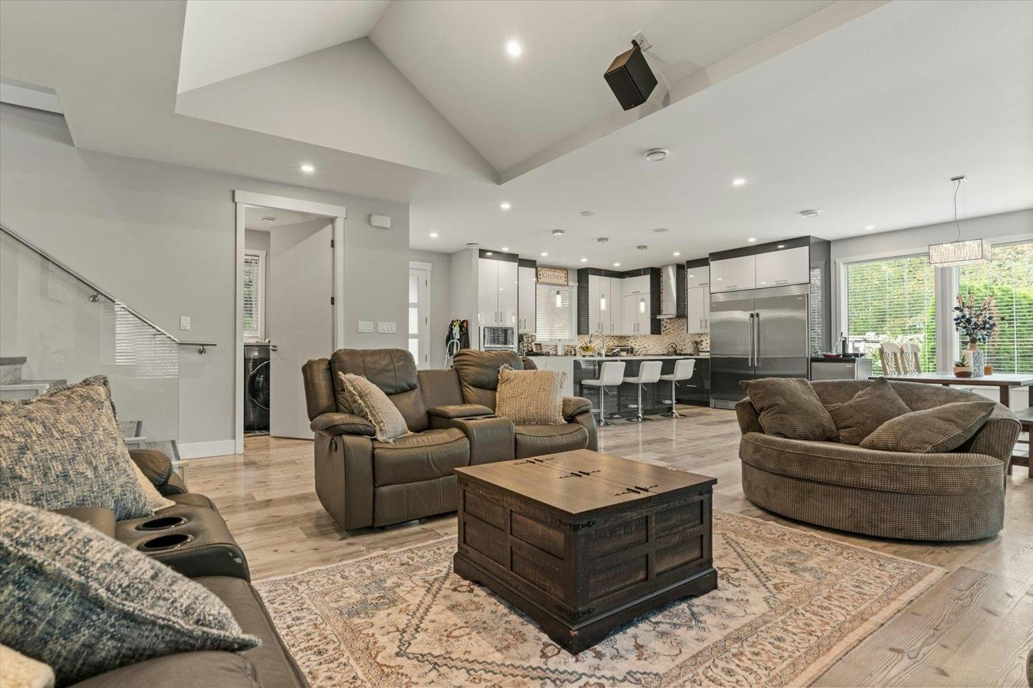 41501 Old Yale Road, Abbotsford, BC, V3G 2T1 - 8