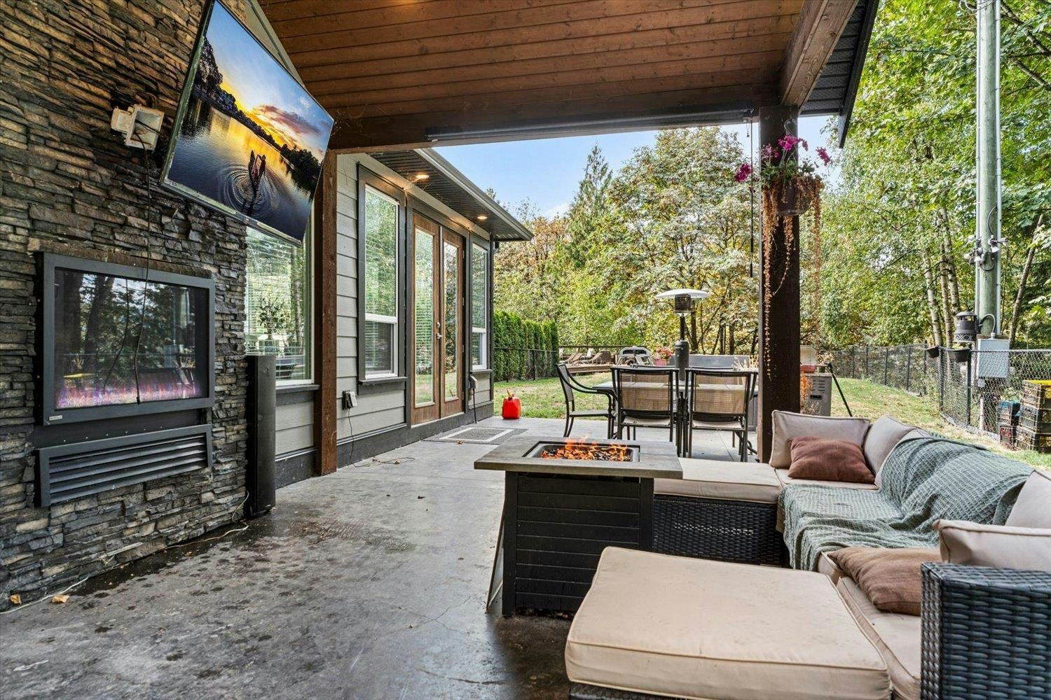 41501 Old Yale Road, Abbotsford, BC, V3G 2T1 - 16