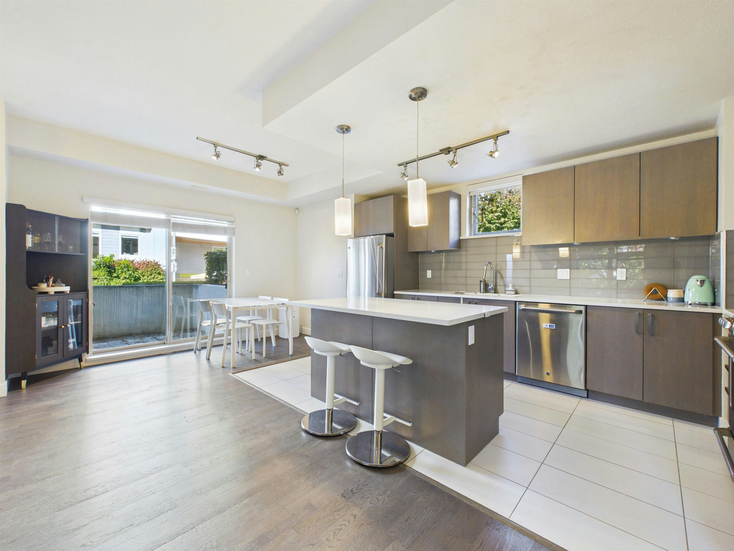 1-10119 River Drive, Richmond, BC, V6X 0K8 - 10