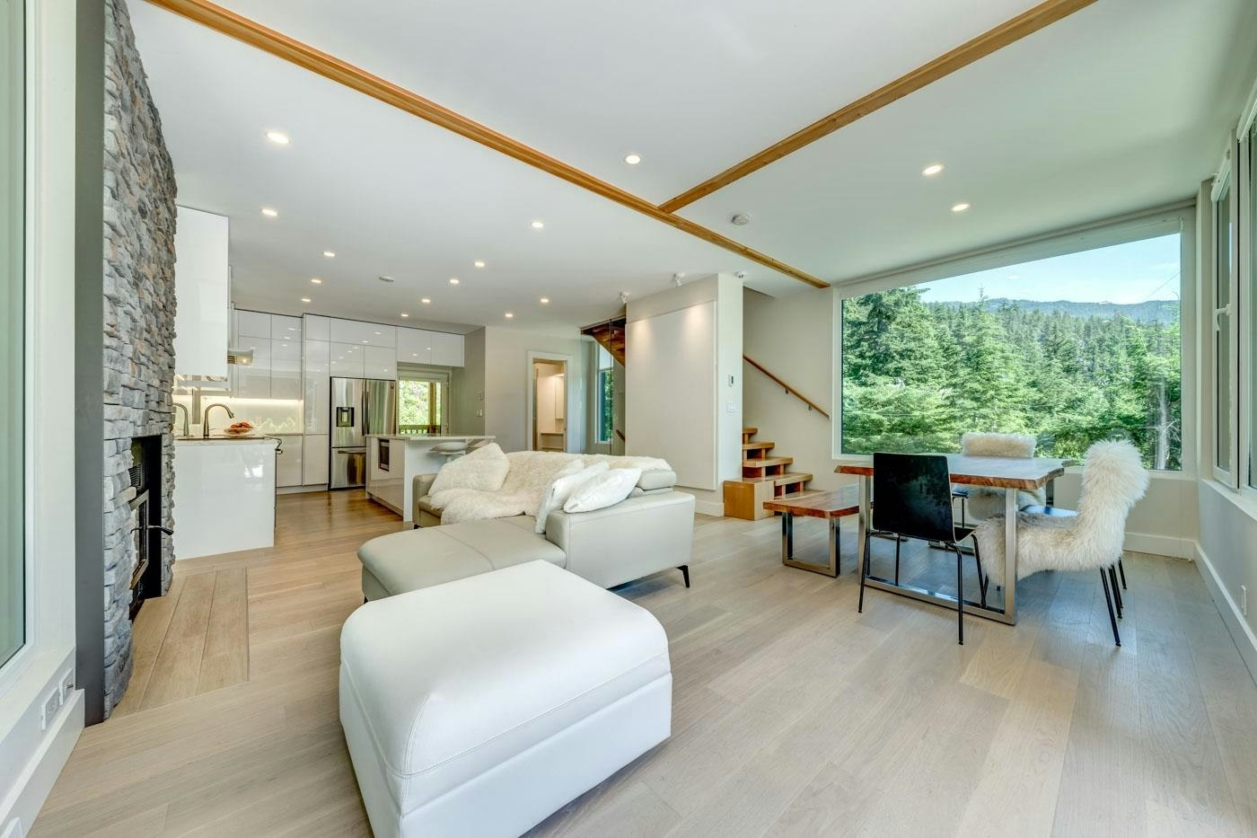 9391 Emerald Drive, Whistler, BC, V8E 0G5 - 9