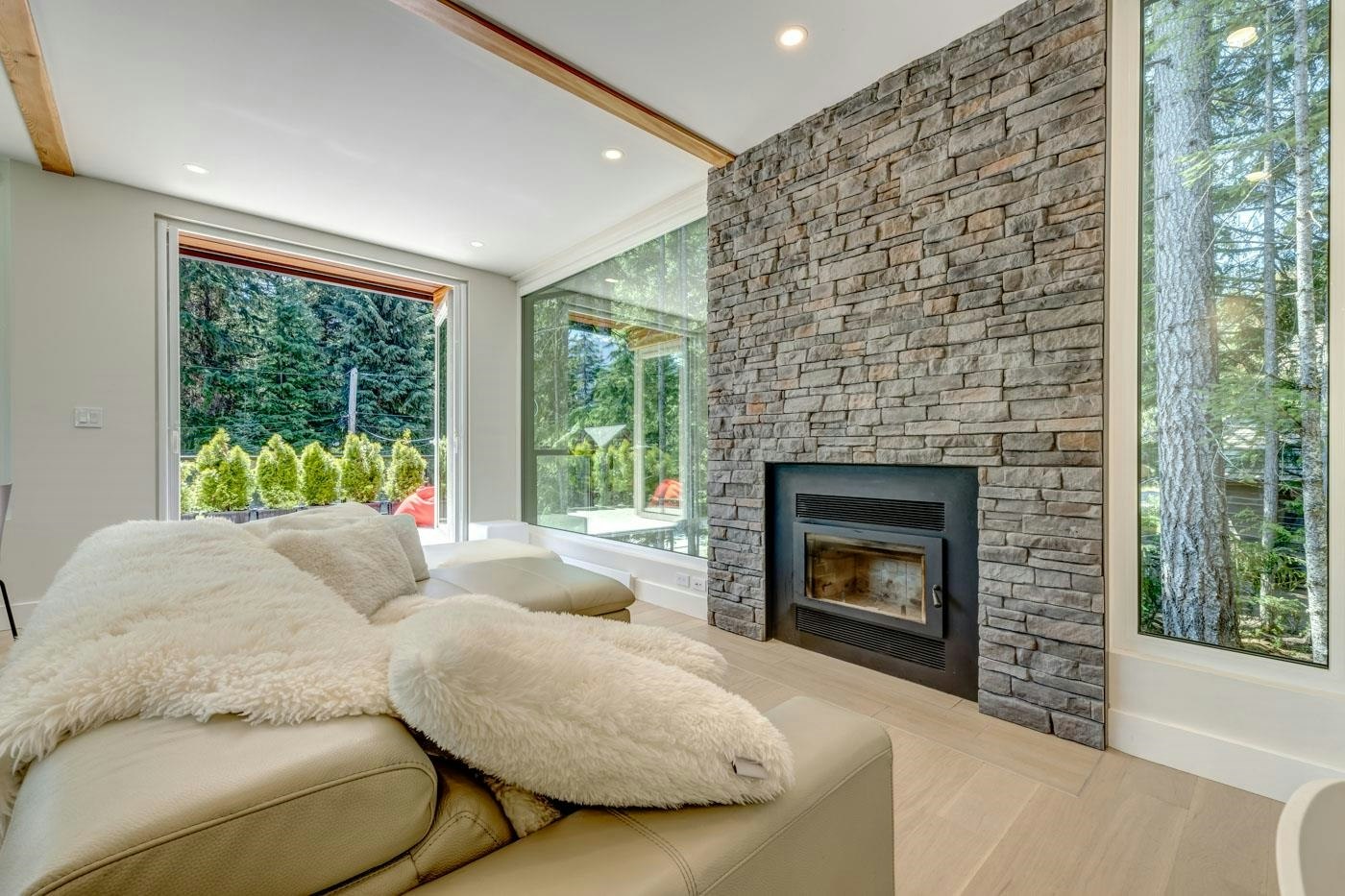 9391 Emerald Drive, Whistler, BC, V8E 0G5 - 7