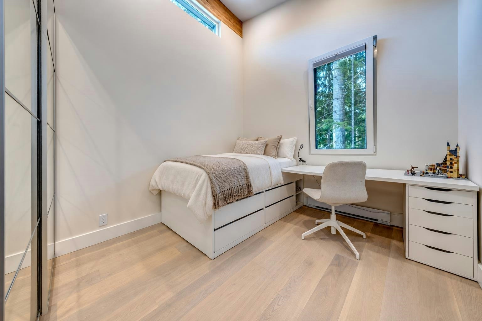 9391 Emerald Drive, Whistler, BC, V8E 0G5 - 19