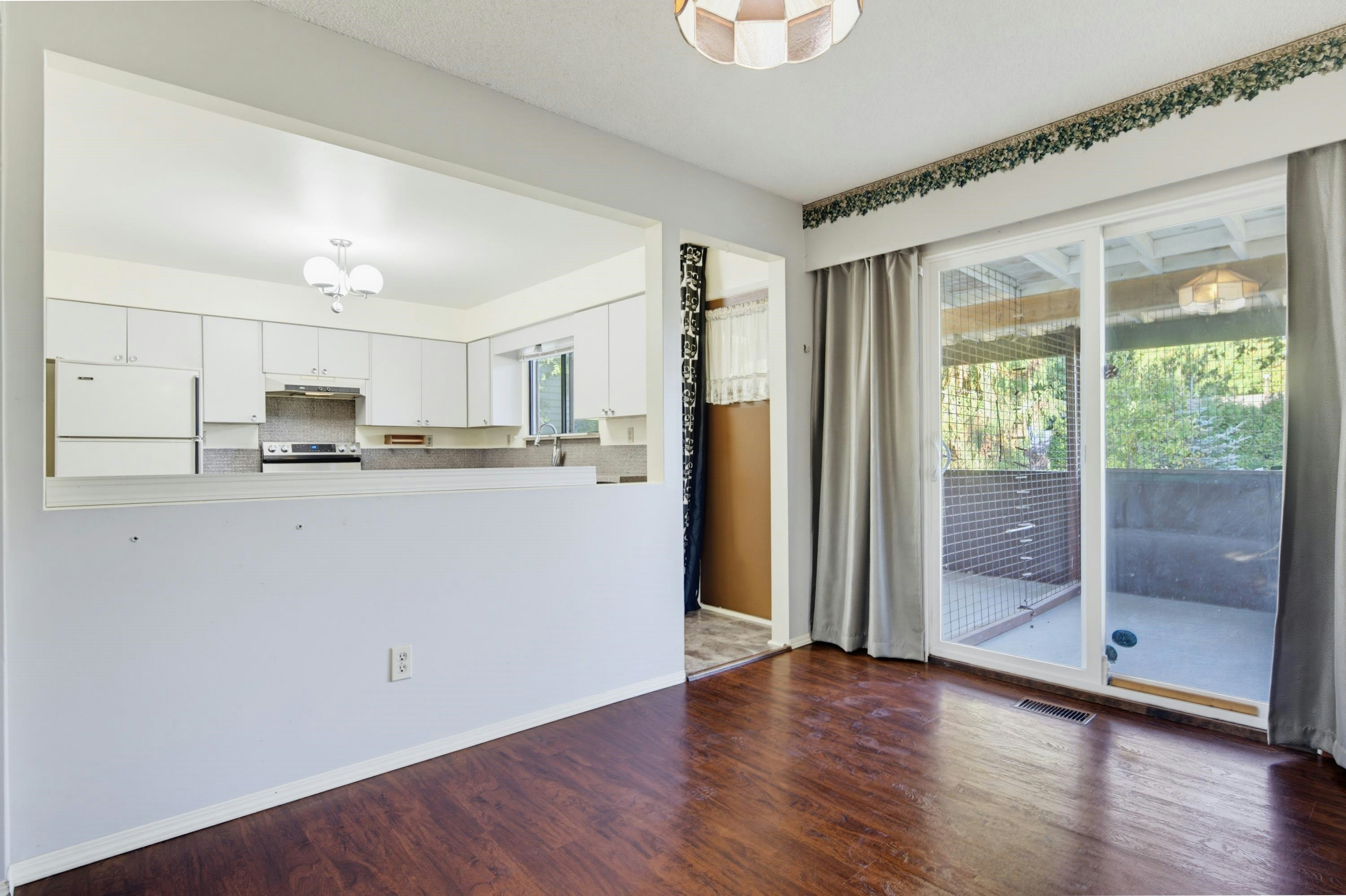 4611 203a Street, Langley, BC, V3A 5W2 - 10