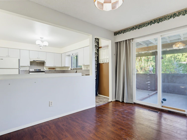 4611 203a Street, Langley, BC, V3A 5W2 - 10
