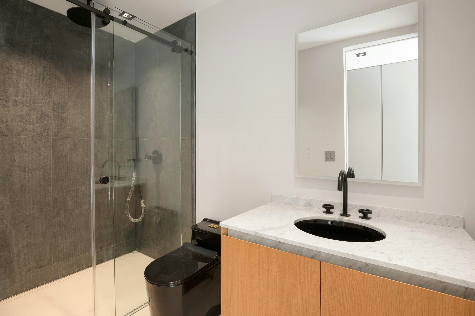 2484 Ottawa Avenue, West Vancouver, BC, V7V 2T1 - 26