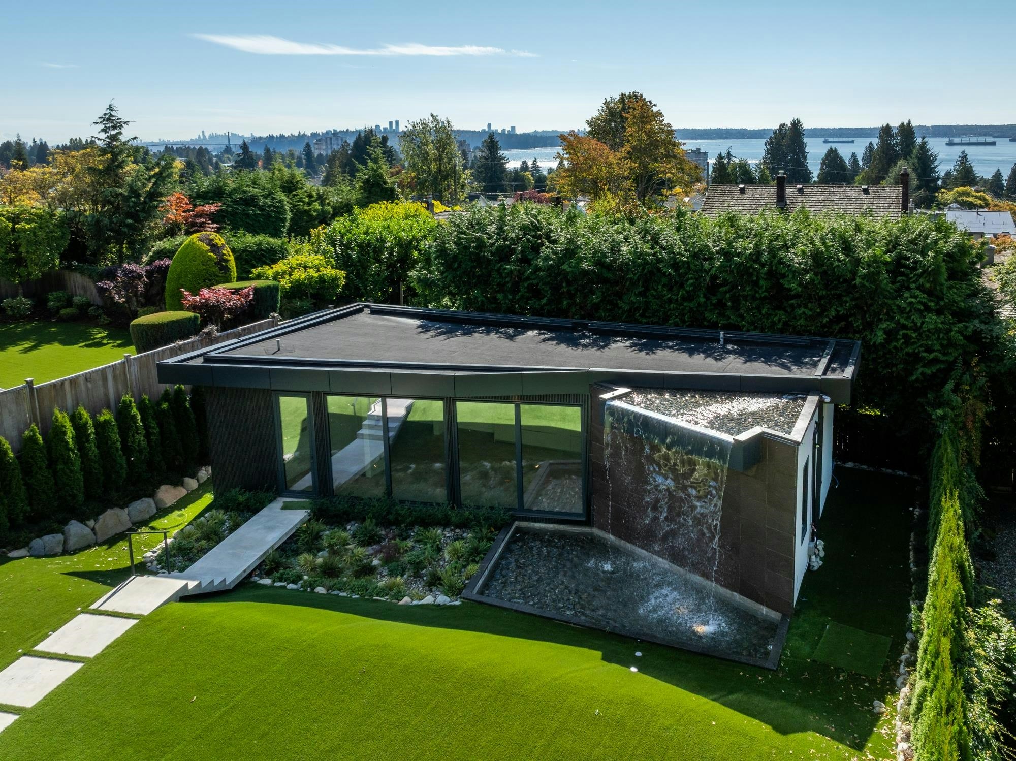 2484 Ottawa Avenue, West Vancouver, BC, V7V 2T1 - 33