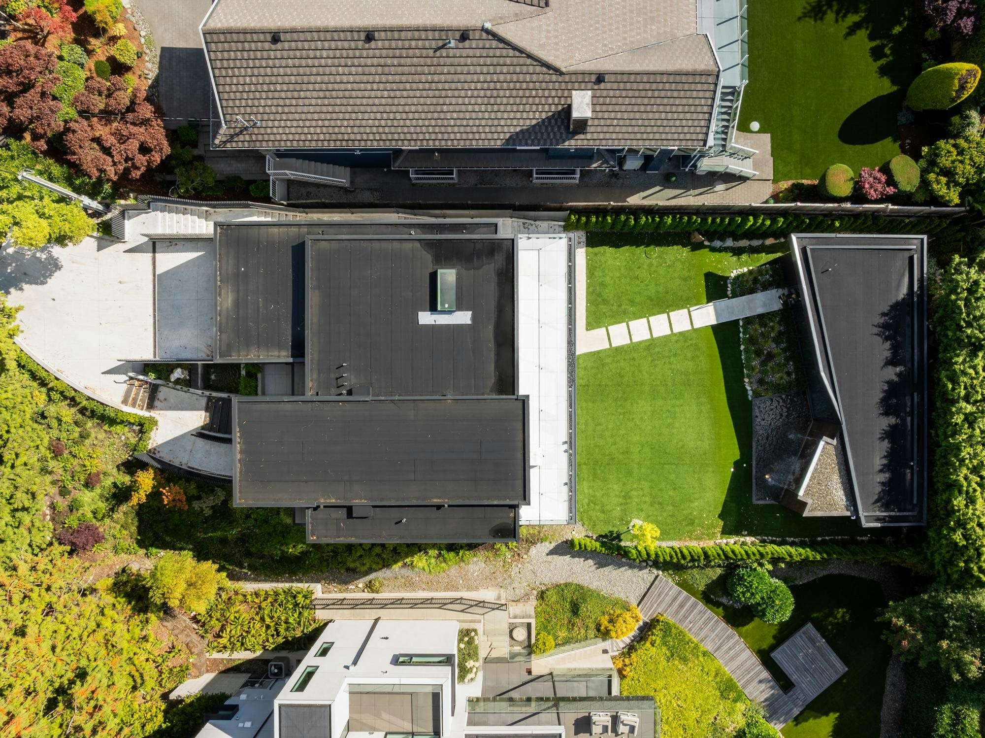 2484 Ottawa Avenue, West Vancouver, BC, V7V 2T1 - 40