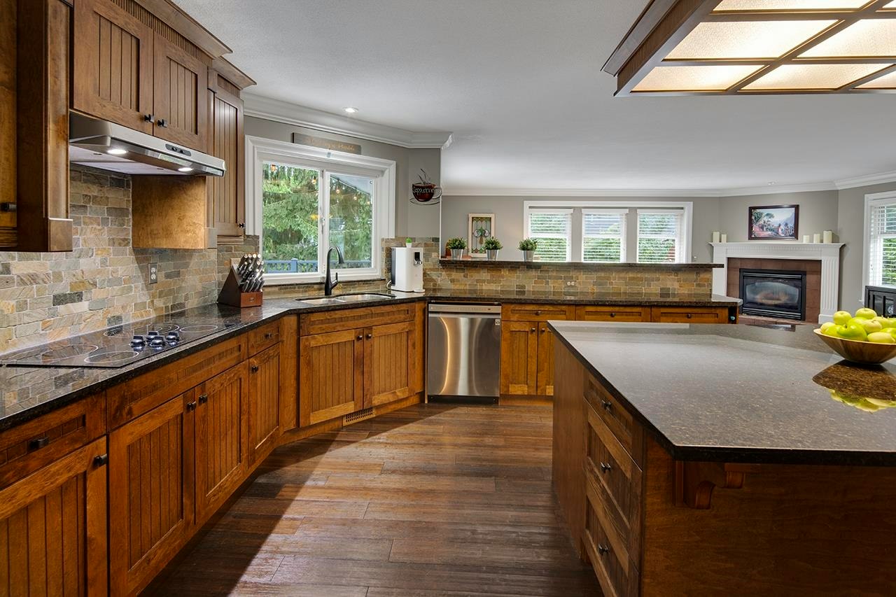 3953 206a Street, Langley, BC, V3A 7A8 - 12