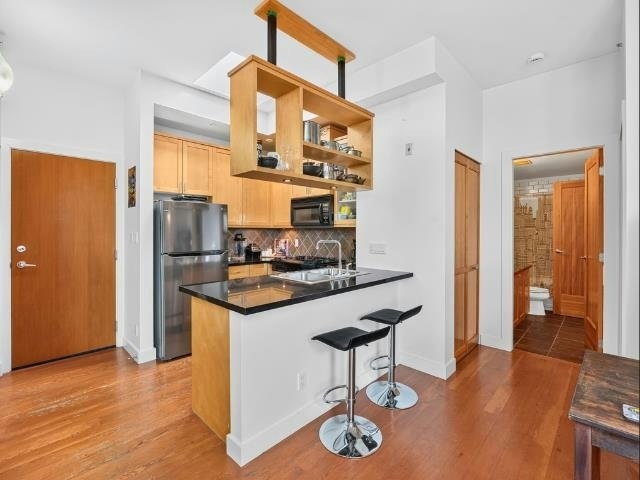 418-2515 Ontario Street, Vancouver, BC, V5T 4V4 - 8