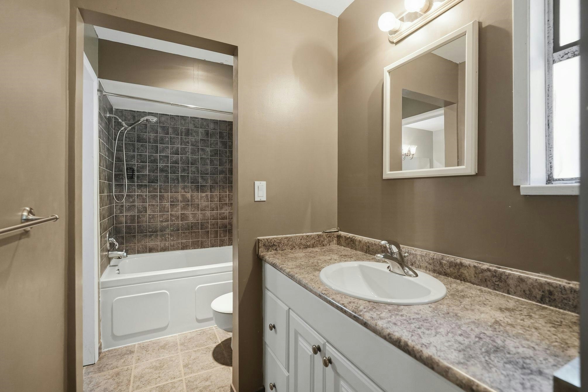 6520 Bradford Place, Delta, BC, V4E 1G3 - 24
