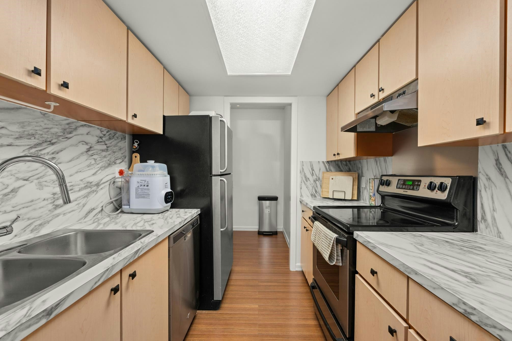 111-1341 George Street, Surrey, BC, V4B 4A1 - 7